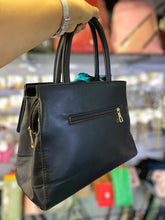 Cargar imagen en el visor de la galería, Cartera Miu Dr +Regalo sorpresa
